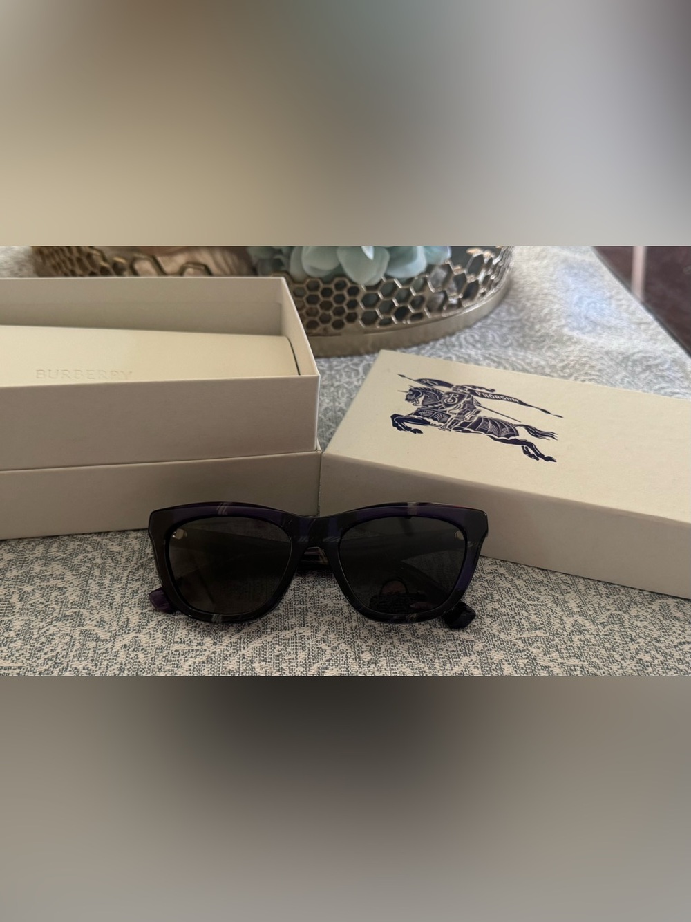 Burberry Purple Black Gradient Cat-Eye Sunglasses - Picture 16 of 16
